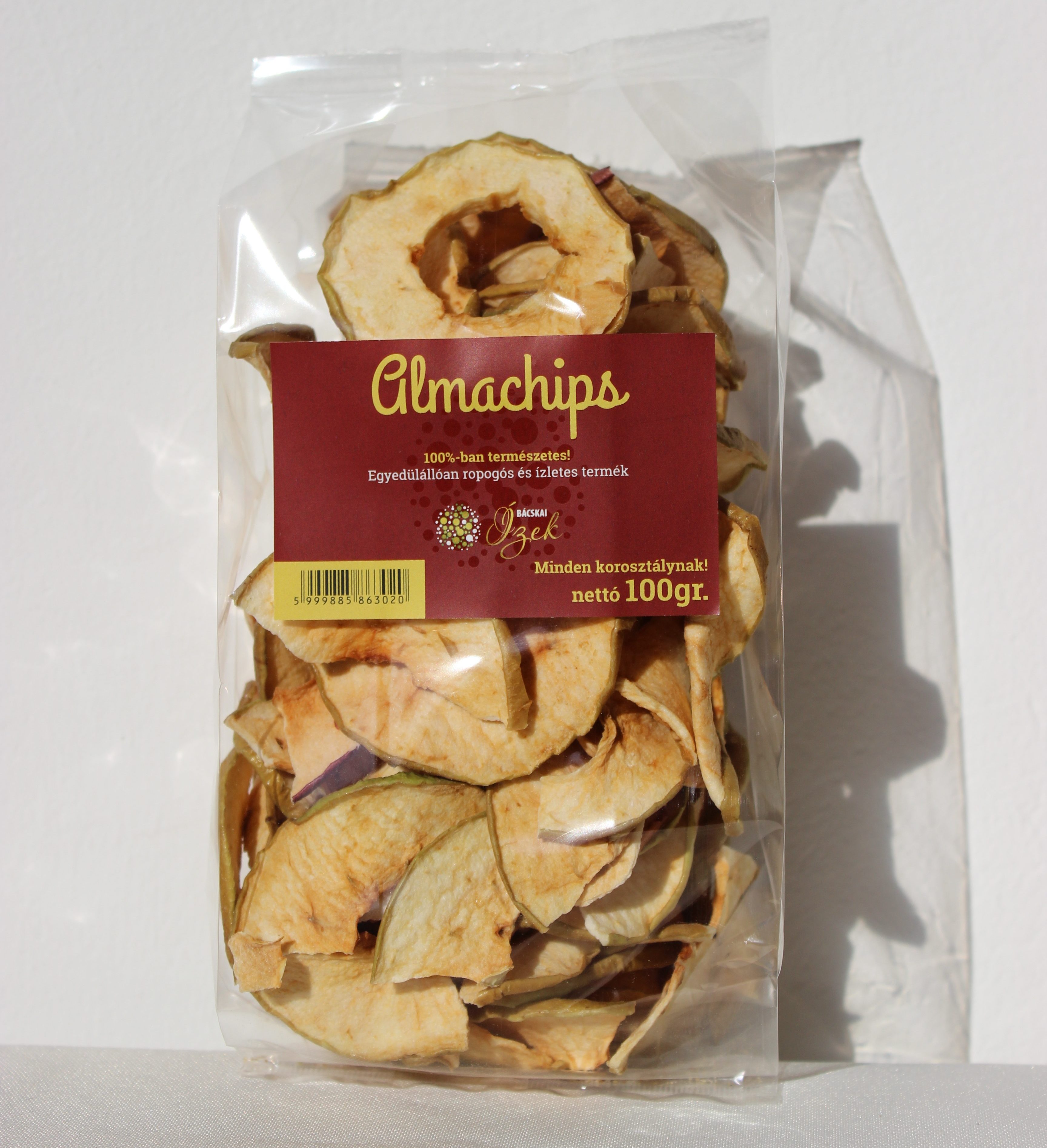Ropogós almachips 
